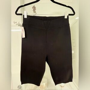 WILFRED Mackenzie Knit 9” Bike Short, Black, S